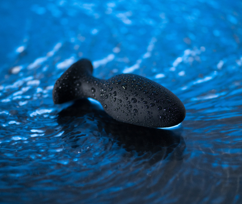 2.25 inch remote controlled Butt Plug