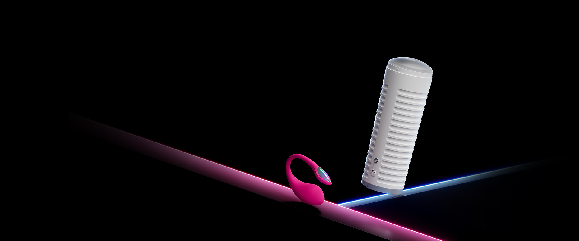 Max 2
Bluetooth app-controlled male masturbator Gallery 2